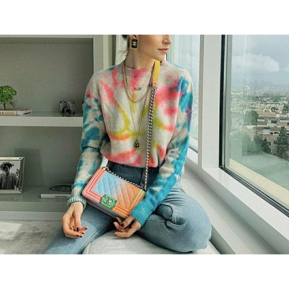 CHANEL Handbags - 💗CHANEL💗 Extremely Rare‼